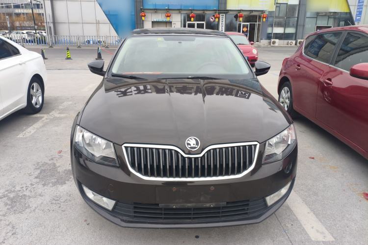 Used Skoda Octavia 2015 1.6L Manual Yijie Edition
