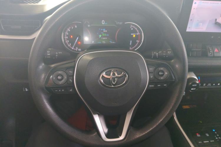 Used Toyota RAV4 2023 2.0L CVT Two-Wheel Drive Fashion Edition
