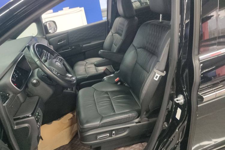 Used Honda Elysion 2024 2.0L eHEV Luxury Edition Left Front Seat