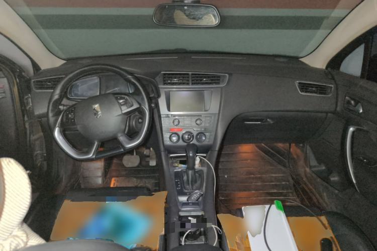 Used DS 5LS 2014 1.6T Elegant Version THP160
