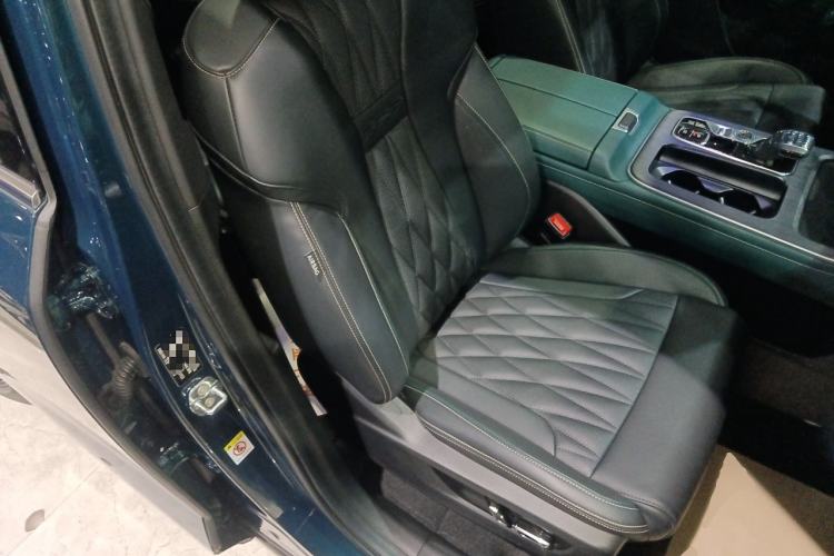 Used GAC Trumpchi GS8 2022 Flagship Series 2.0 TGDI Two-Wheel-Drive Prestige Edition (6-seater)