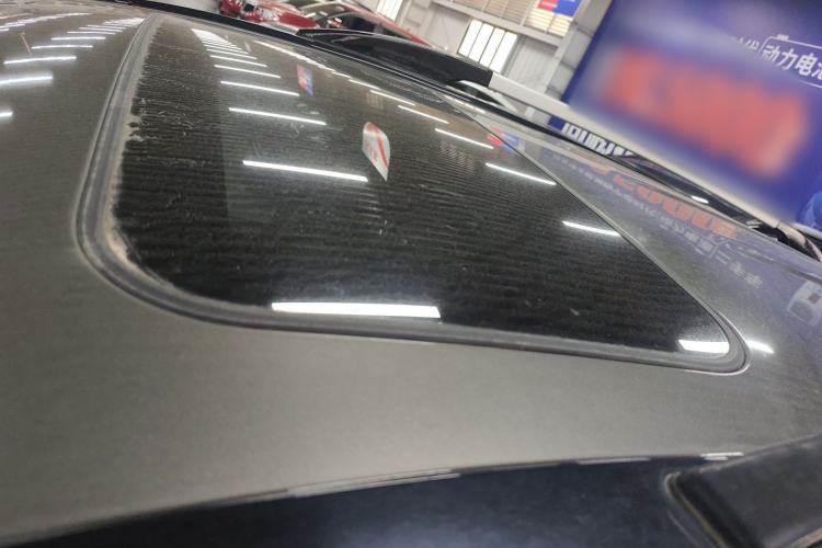 Used Haval H6 2014 Upgraded Model 1.5T Manual Two-Wheel Drive Elite Version Roof