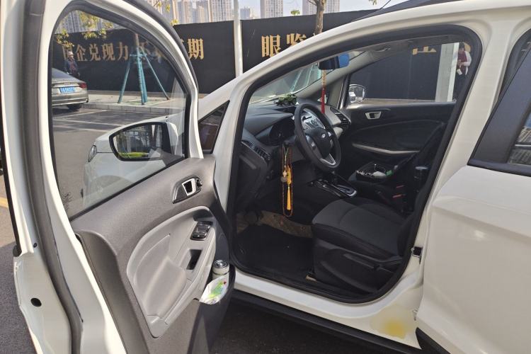 Used Ford EcoSport 2013 1.5L Automatic Fashion Model Driver Seat