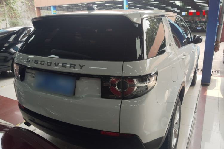 Used Land Rover Discovery Sport 2017 2.0T PURE Rear Right 45 Deg