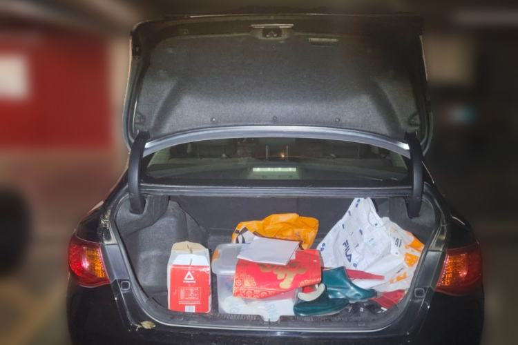 Used Toyota Reiz 2010 2.5V Fengdu Elite Edition Trunk