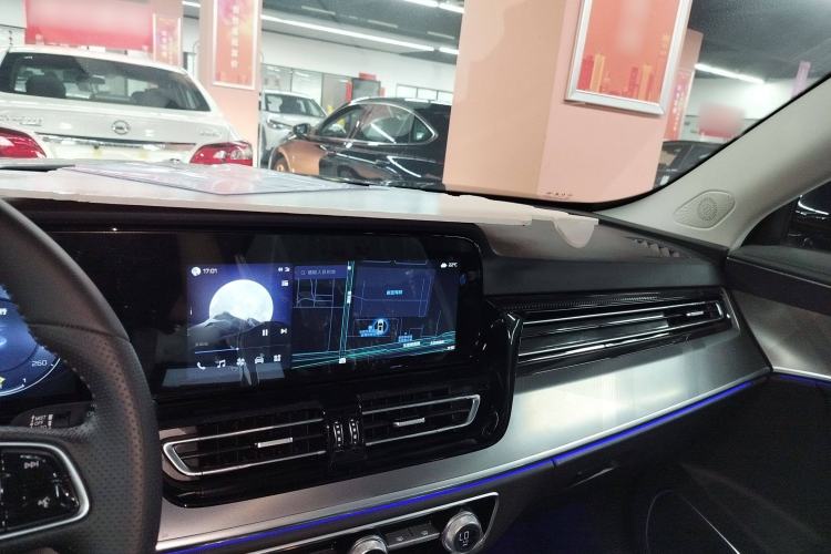 Used Hongqi HS5 2023 2.0T Four-Wheel Drive Flagship Pro Edition
