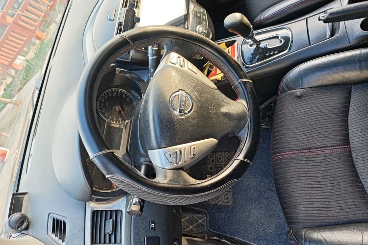 Used Nissan Tiida 2011 1.6T M-CVT Cool Edition
