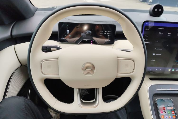 Used Nio ET5T 2025 100kWh Touring Steering Wheel