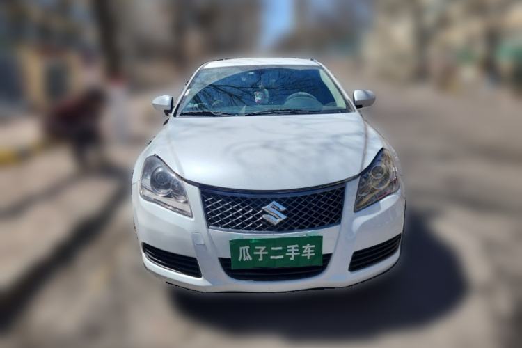 Used Suzuki Kizashi 2011 2.4L Two-Wheel Drive CVT Standard Edition