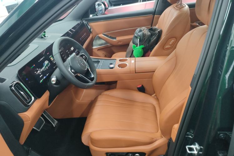 Used Hima AITO M8 2025 Extended-Range Ultra Version 53.4 kWh 6-Seater Edition