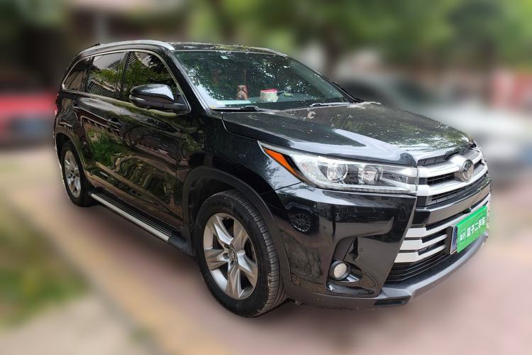 Used Toyota Highlander 2018 2.0T Four-Wheel Drive Luxury Version 7 Seats China VI Standard Front Right 45 Deg