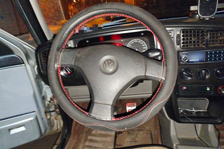 Used Volkswagen Jetta 2010 1.6L Partner