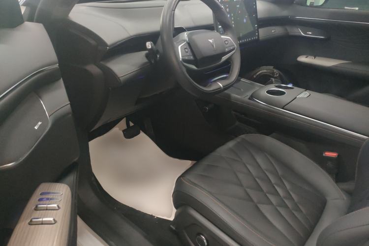 Used Deepal S07 2023 200Max Range-Extended Version
