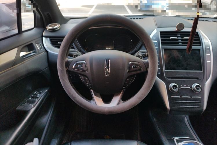 Used Lincoln MKC 2018 2.0T Two-Wheel Drive Deluxe Edition
