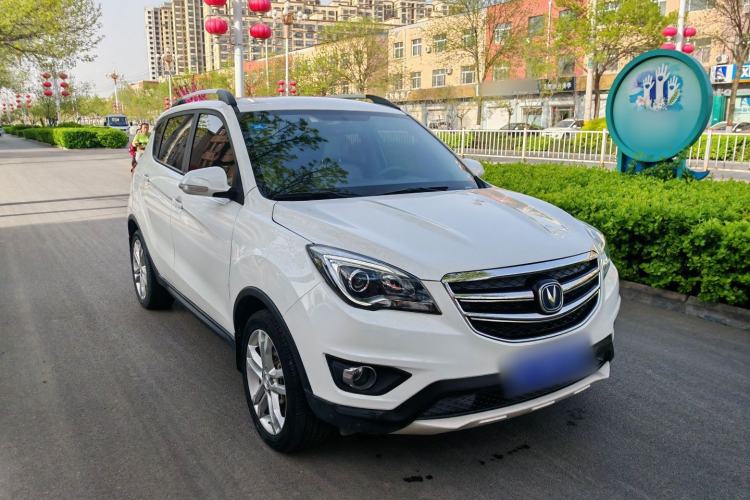 Used CHANGAN CS35 2017 1.6L Manual Luxury Model Exterior 2
