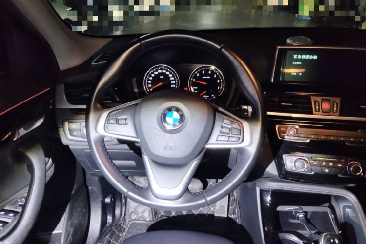 Used BMW X2 2019 sDrive20i M Sport Package China VI Emission Standard Steering Wheel