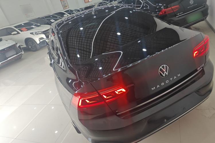 Used Volkswagen Magotan GTE Plug-in Hybrid 2022 GTE Prestige Model