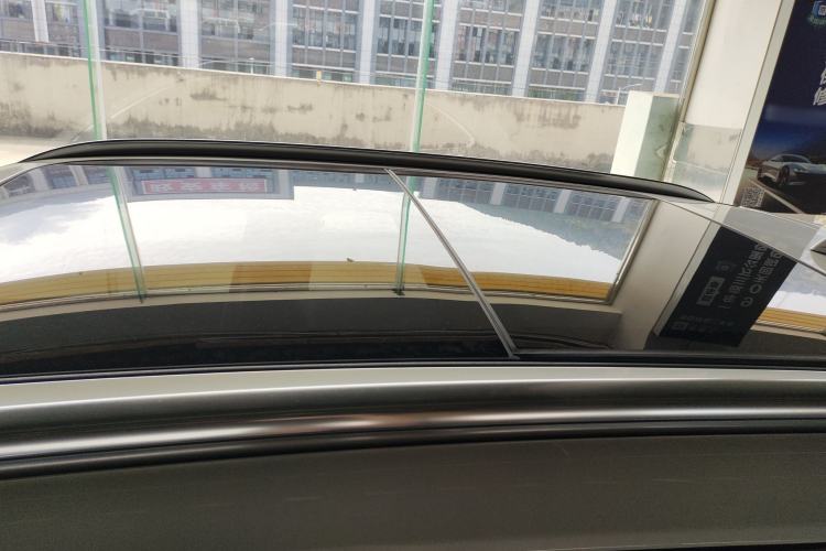 Used Hongqi HS5 2022 Revised Version 2.0T Smart Connect Flagship Edition
