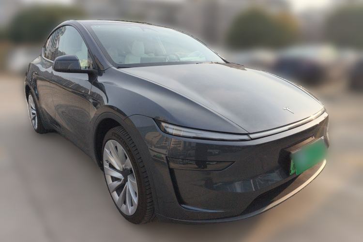 Used Tesla Model Y 2025 Long-Range All-Wheel Drive First Edition
