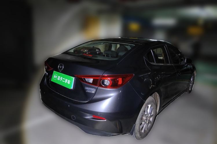 Used Mazda 3 Axela 2017 Sedan 1.5L Automatic Luxury Model China VI Standard