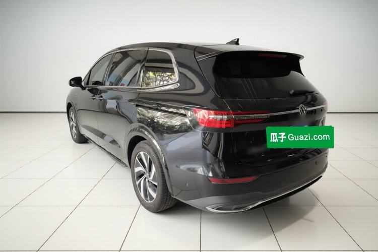 Used Volkswagen Viloran 2022 380TSI Luxury Edition Exterior 3