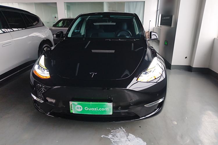 Used Tesla Model Y 2021 Standard Range Rear-Wheel Drive Version Front