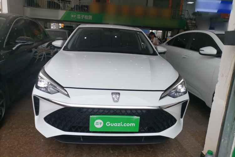 Used Roewe i5 2023 1.5L CVT Luxury Edition Front