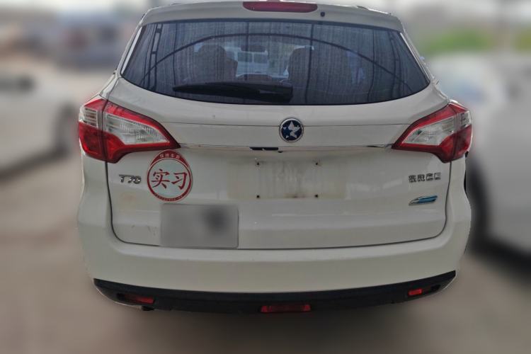 Used Venucia T70 2016 2.0L CVT Smart Edition Rear