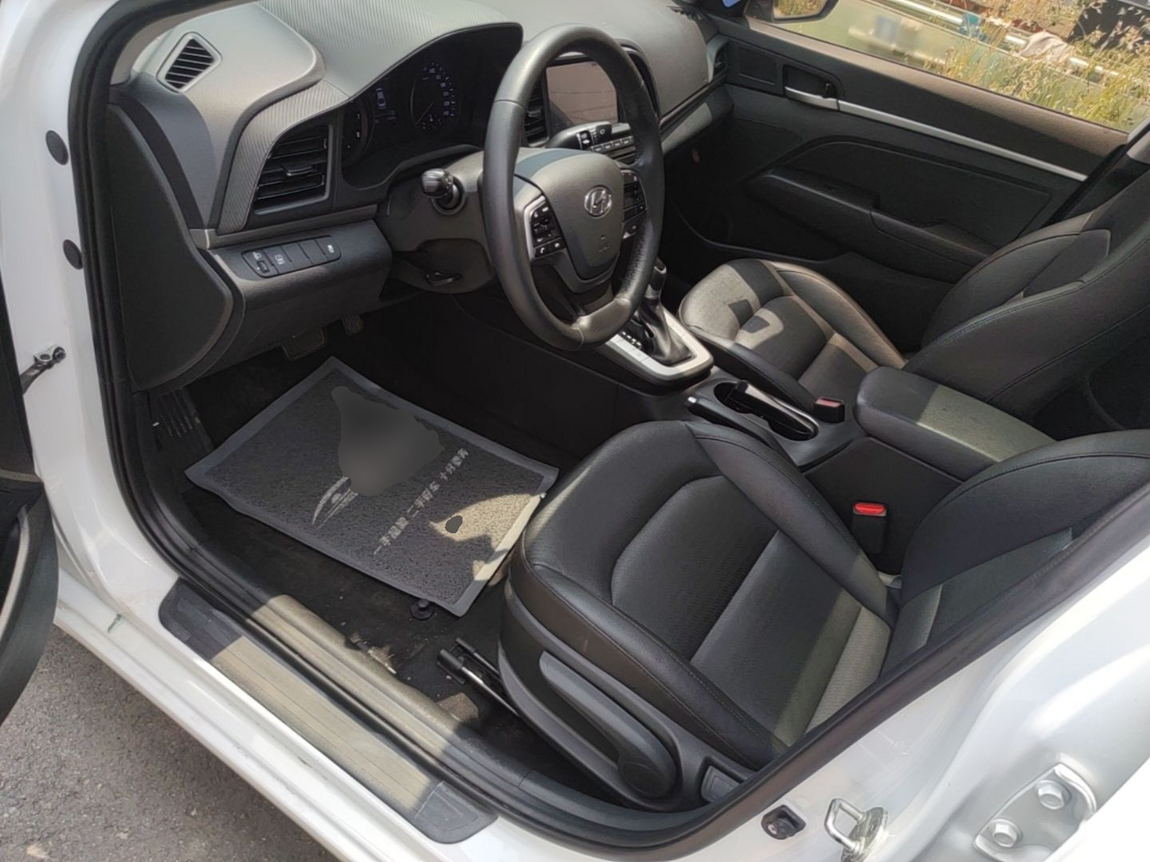 Avant de la voiture