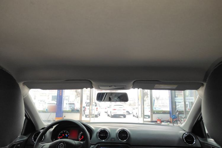 Used Volkswagen Jetta 2017 1.5L Automatic Fashion Model