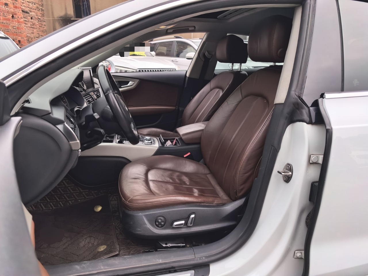 Avant de la voiture