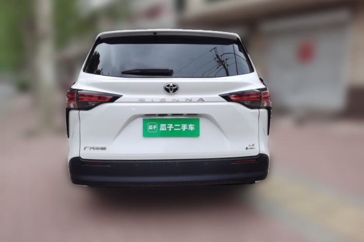 Used Toyota SIENNA 2026 Model 2.5L Dual-Engine Two-Wheel-Drive Comfort Edition
