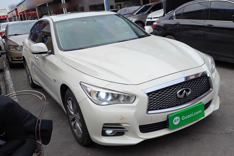 Used Infiniti Q50L 2015 2.0T Comfort Edition
