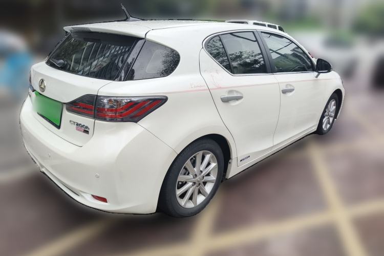 Used Lexus CT 2013 CT200h Floral Elegance Edition