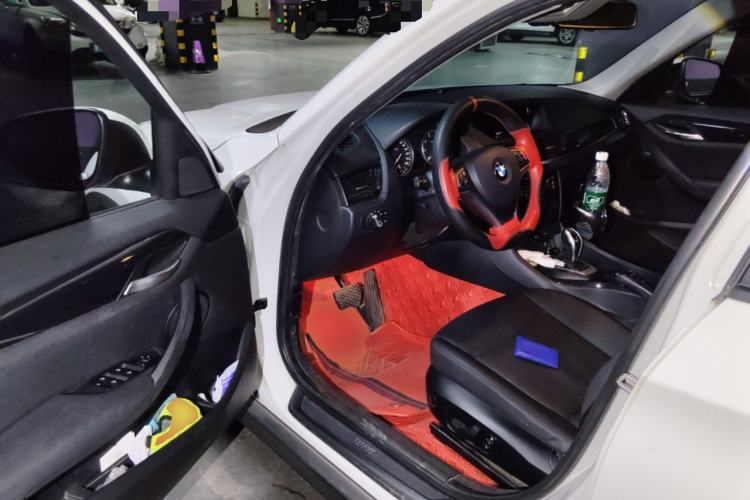 Used BMW X1 2015 sDrive18i Leading Edition