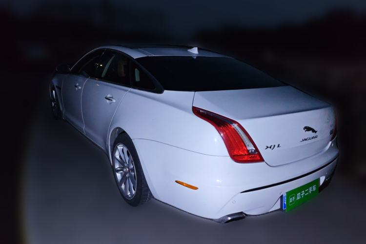 Used Jaguar XJ 2014 XJL 3.0 SC Four-Wheel Drive Panoramic Business Edition
