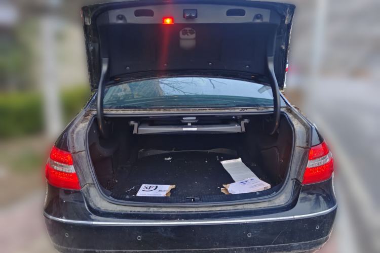 Used Mercedes-Benz E-Class 2010 E 260 CGI Fashion Model