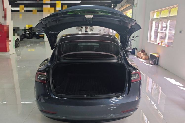 Used Tesla Model 3 2019 Long-Range Rear-Wheel-Drive Version
