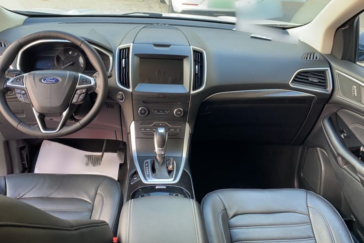 Used Ford Edge 2016 EcoBoost 245 Two-Wheel-Drive Titanium 7-Seater