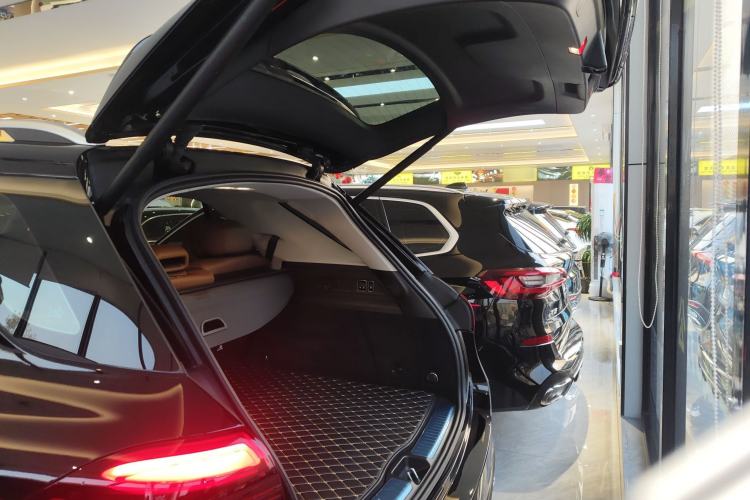 Used Mercedes-Benz GLE 2025 GLE 350 4MATIC Stylish Model
