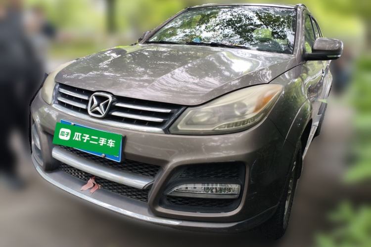 Used JMC Yusheng S350 2014 2.4T Automatic 2WD Diesel Luxury Version with Sunroof 5 Seats