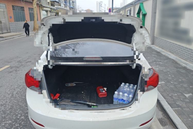 Used Hyundai Elantra (5th Generation / Langdong) 2016 1.6L Manual Fashion Edition Trunk