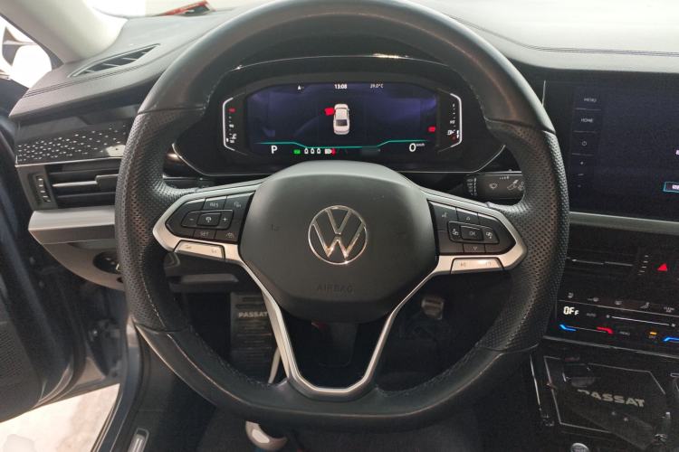 Used Volkswagen Passat 2022 330TSI Starry Luxury Edition