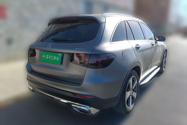 Used Mercedes-Benz GLC 2016 GLC 260 4MATIC Luxury Model
