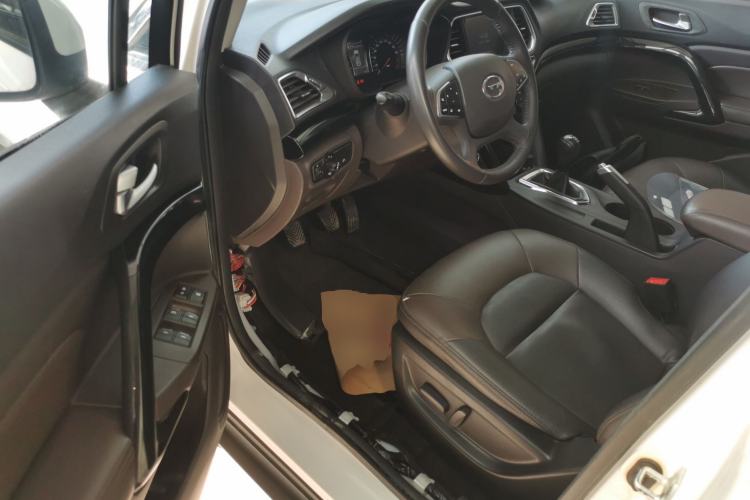 Used GAC Trumpchi GS4 2017 235T Manual Two-Wheel Drive Luxury Edition
