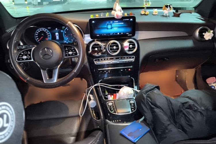 Used Mercedes-Benz GLC 2021 GLC 260 L 4MATIC Dynamic Edition Interior 2