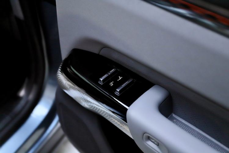 Used Zeekr 7X 2025 75 kWh Rear-Wheel Drive Intelligent Driving Version
