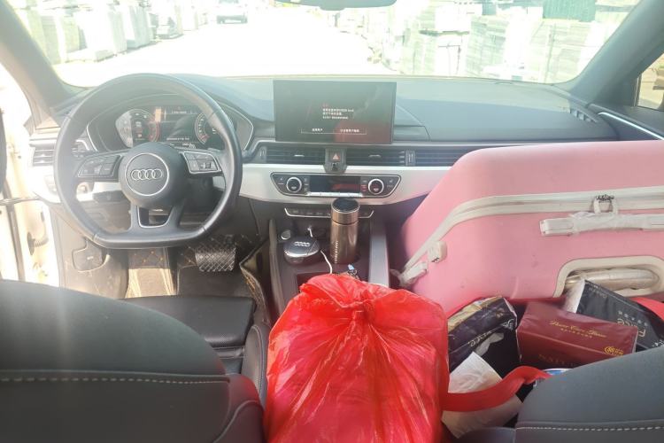 Used Audi A4L 2022 40 TFSI Luxury Dynamic Model
