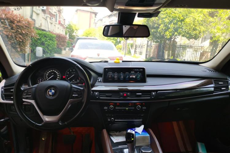 Used BMW X6 2017 xDrive28i
