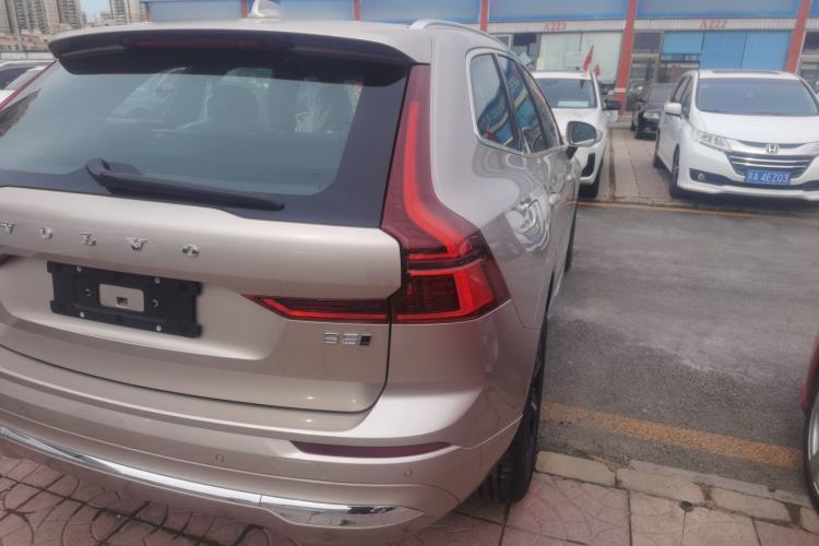 Used Volvo XC60 2026 B5 4x4 Smart Luxury Edition